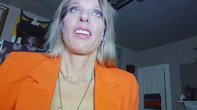 Glamazonx online show from April 3, 2:53 am