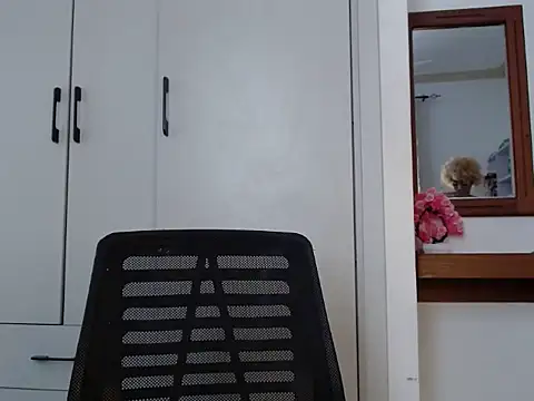 queencydoll online show from February 23, 6:46 am