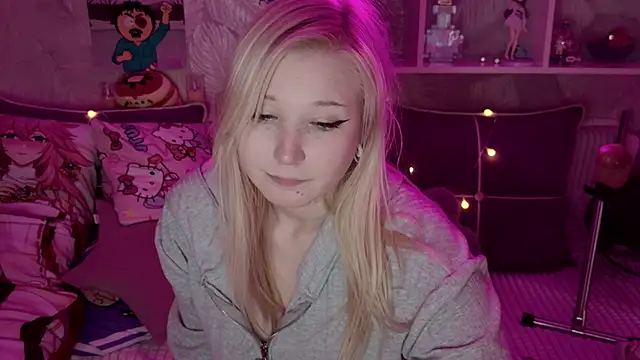 MeowkaKitty online show from March 4, 7:26 am