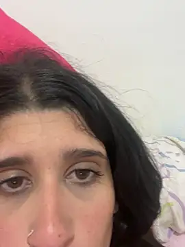 lylyacachonda online show from May 14, 1:28 pm