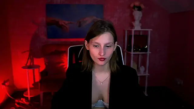EllaHorton online show from April 14, 5:57 pm