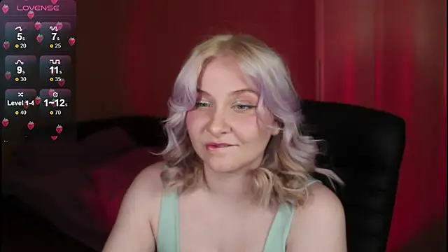 sensual girrrl online show from October 9, 7:29 pm