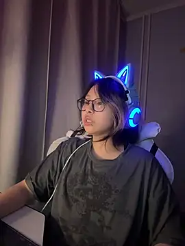 maydaykimmy online show from December 2, 2:24 am