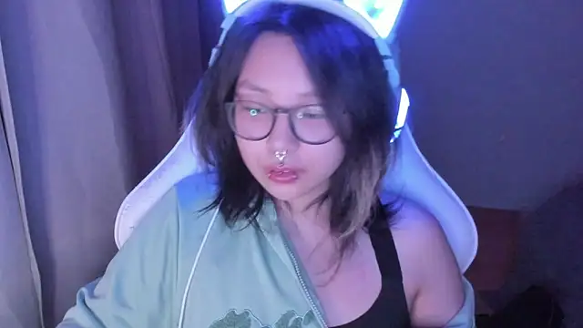maydaykimmy online show from May 16, 8:52 pm