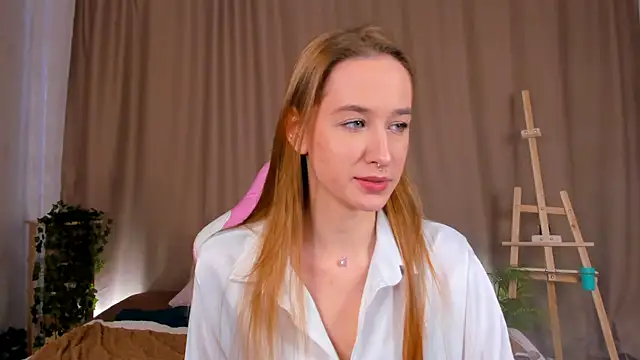 Snapshot of Sweett_Monica chatting on September 14, 3:48 am Sweett Monica online show from September 14, 3:48 am