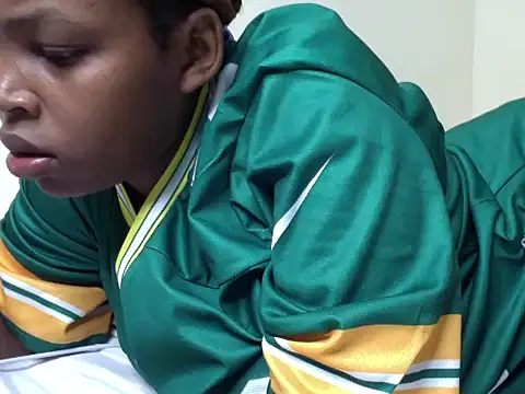 queen-sasha online show from October 10, 1:16 pm