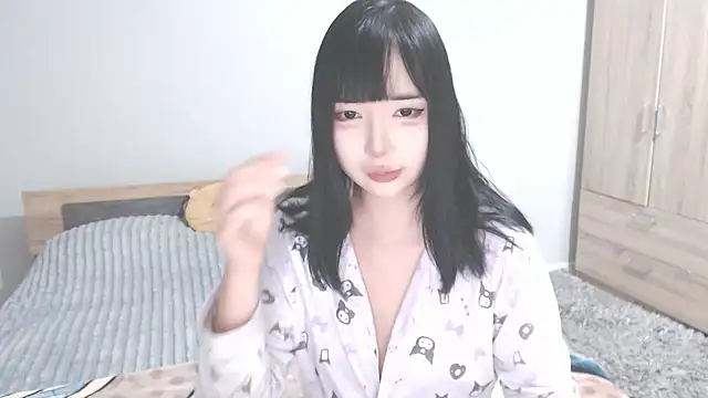 your angela online show from February 4, 5:27 pm