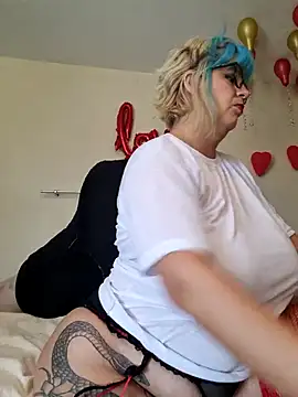 Escarlate4you  online show from February 12, 10:50 am