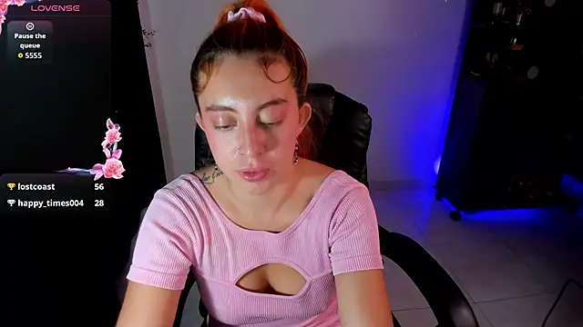 Violetaarey online show from May 28, 1:58 am
