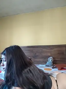 AntoniaHottie online show from May 7, 7:23 am