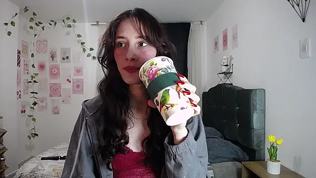 IsaBaileys  online show from May 28, 4:10 am