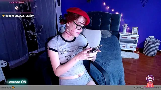 IsaBaileys  online show from October 27, 10:15 pm