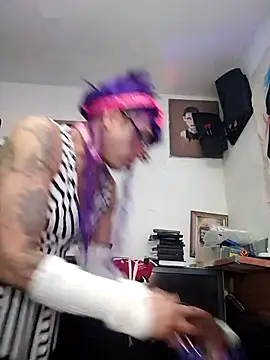 Mune Raez 6 online show from November 27, 10:40 am