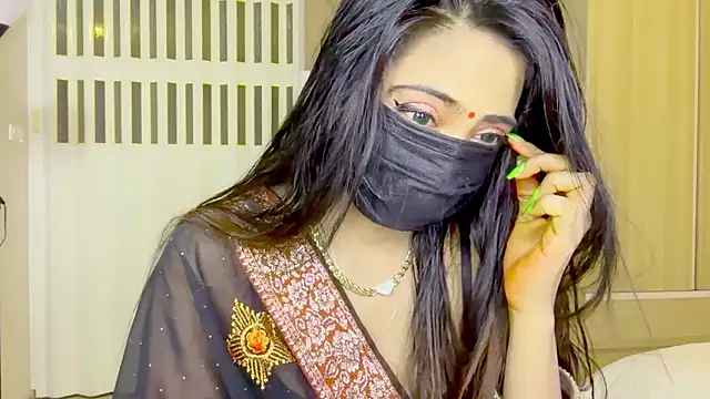 MonalisaDono18 online show from March 18, 8:58 pm