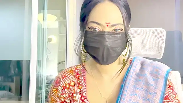 MonalisaDono18 online show from November 21, 6:21 pm