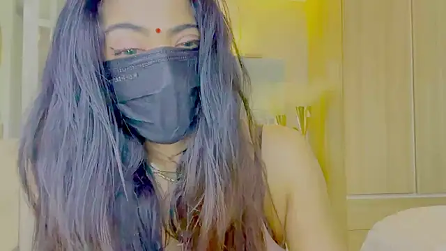 MonalisaDono18 online show from April 6, 4:46 am