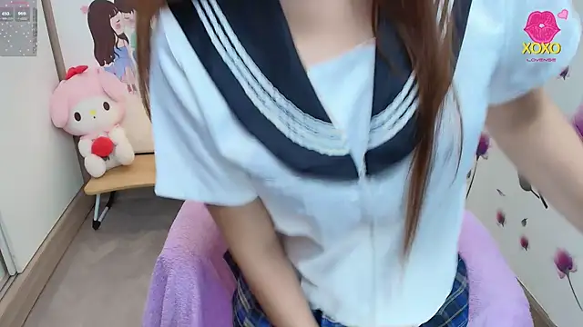 Snapshot of _Mizuki_ chatting on October 1, 5:18 pm Mizuki online show from October 1, 5:18 pm