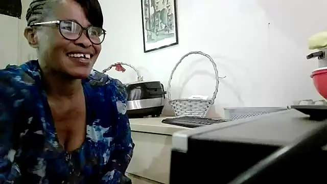 SweetMellowX1 online show from February 27, 1:22 pm