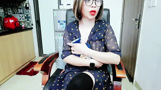 Miu-Le online show from November 27, 9:17 pm