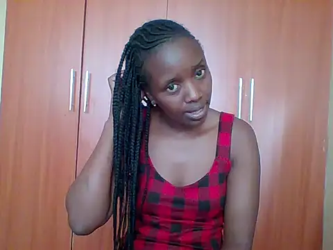 Snapshot of sexy_darleen23 chatting on September 24, 8:35 am sexy darleen23 online show from September 24, 8:35 am