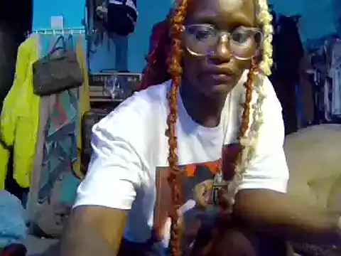 Cutie pumpkin  online show from April 5, 7:24 pm