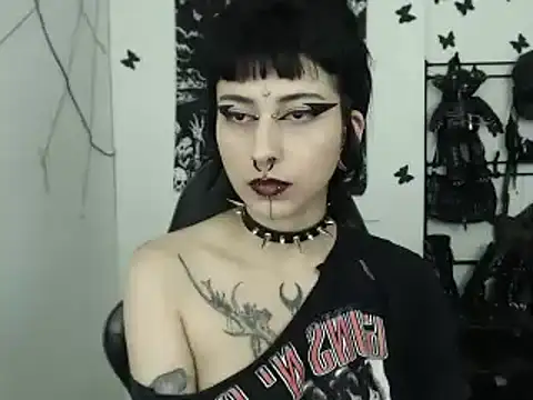 Snapshot of dakota_krall__ chatting on October 3, 3:44 am dakota krall online show from October 3, 3:44 am