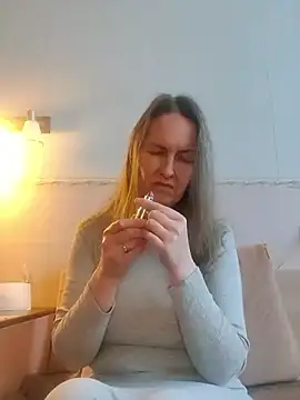 Evelina cute online show from January 15, 11:05 am