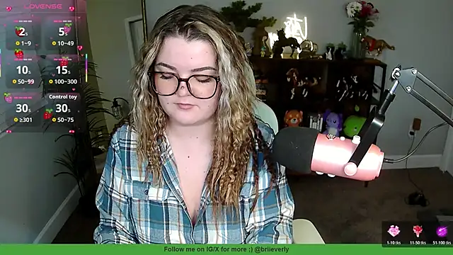 Briiantix online show from July 22, 2:01 am
