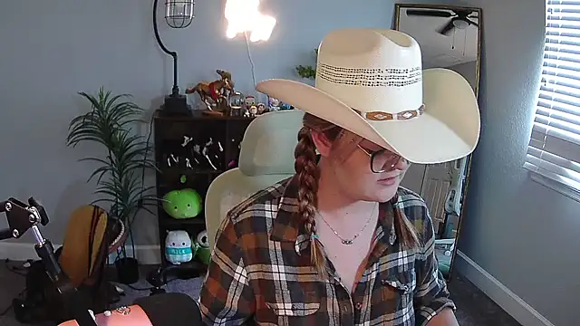 Briiantix online show from December 15, 6:24 pm