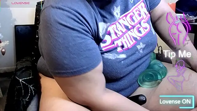 MrAndMrsCrook online show from January 11, 2:44 pm