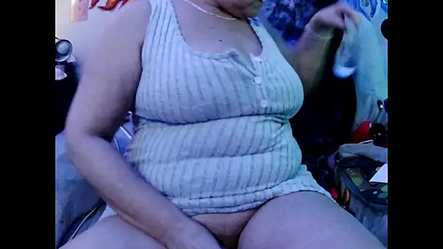 juscjen online show from February 7, 3:43 am