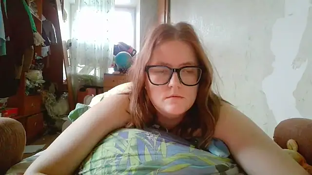 DesireMelissa online show from December 16, 11:05 am