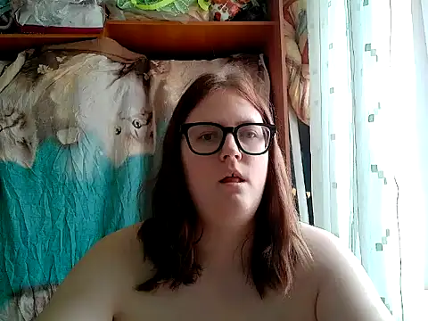 DesireMelissa online show from April 2, 8:01 am