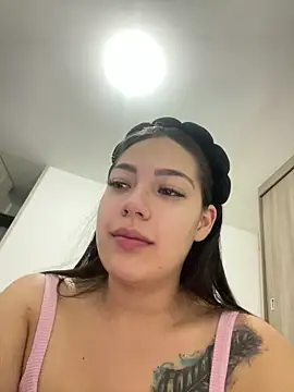 Latina vanessa online show from October 8, 3:44 am