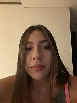 Latina vanessa online show from August 1, 12:01 am