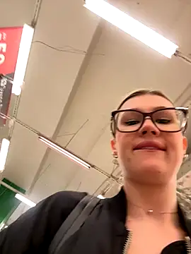 RinaCat online show from September 15, 5:38 am