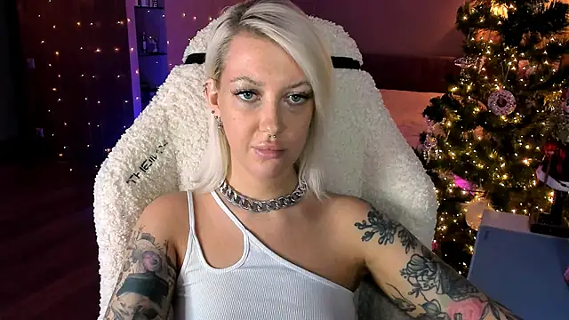 tykioty Miley online show from December 21, 1:26 pm