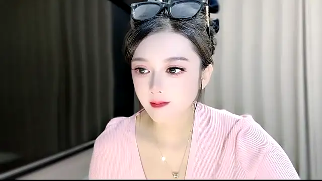 VIWVI online show from September 17, 5:16 am