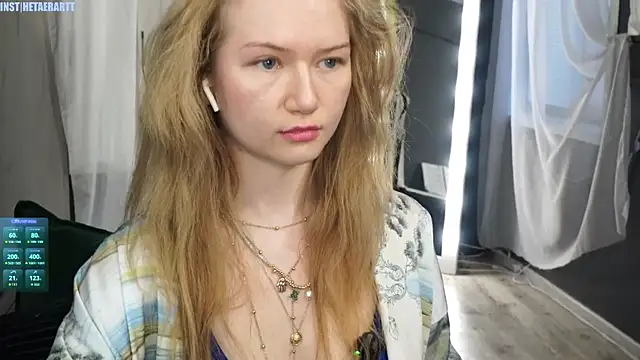 Alexandra Demore online show from June 3, 7:30 pm
