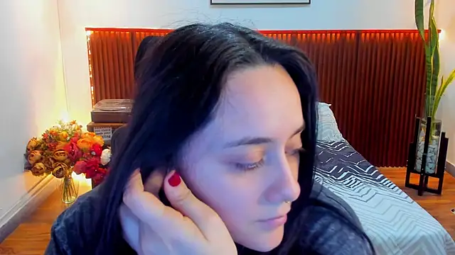 KatherineBond online show from December 19, 8:23 pm