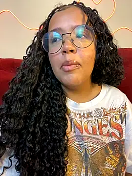 Snapshot of 99_Lilith chatting on September 28, 1:12 am 99 Lilith online show from September 28, 1:12 am