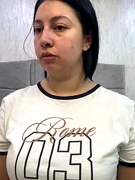Snapshot of AshleeyPrincess chatting on October 7, 2:32 pm AshleeyPrincess online show from October 7, 2:32 pm