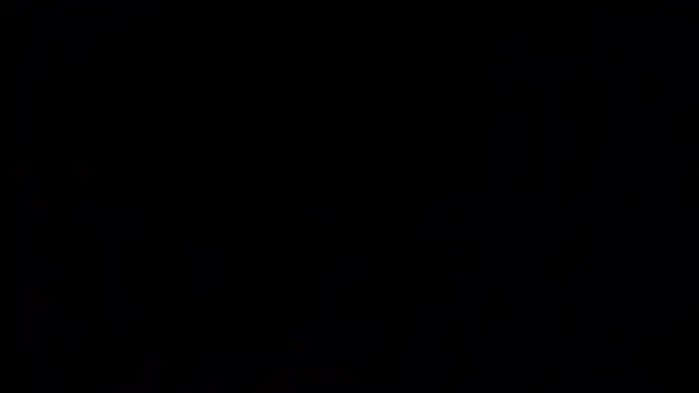 Matureyulyet online show from April 7, 8:33 pm