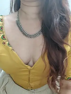 Brown Maxi online show from July 10, 3:34 pm