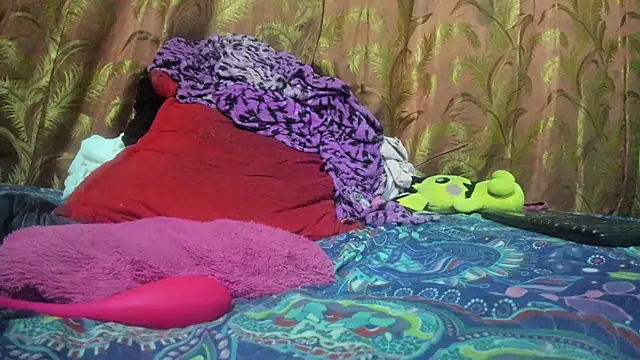 Brenda Smith69 online show from October 27, 12:39 am