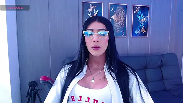 Snapshot of Evelynn_sex_ chatting on October 10, 12:54 pm Evelynn sex online show from October 10, 12:54 pm