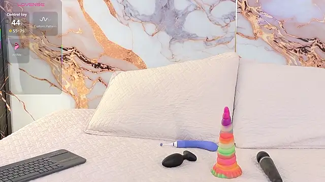 Shasa 8 online show from March 6, 8:48 pm