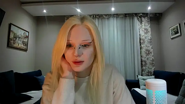 sashakiss99 online show from December 19, 7:28 pm