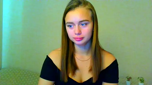 Snapshot of heart_eternity_dilara chatting on October 9, 3:54 am heart eternity dilara online show from October 9, 3:54 am