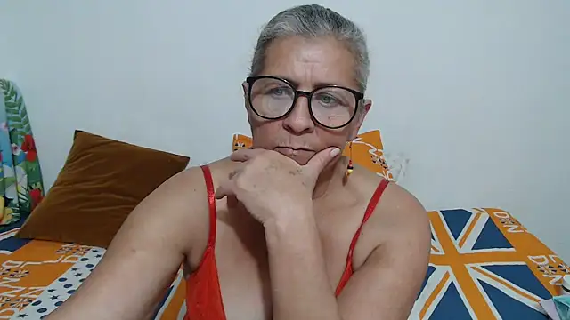 candy mature  online show from March 18, 12:04 am